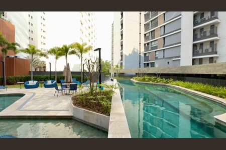 Apartamento à venda com 277m², 4 quartos e 4 vagasPiscina