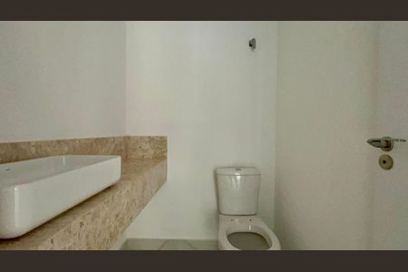 Apartamento à venda com 277m², 4 quartos e 4 vagasLavabo