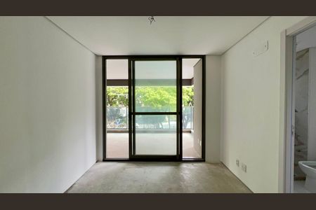 Apartamento à venda com 277m², 4 quartos e 4 vagasSuíte 1