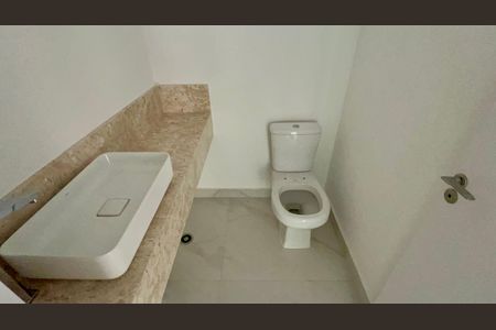 Apartamento à venda com 277m², 4 quartos e 4 vagasLavabo