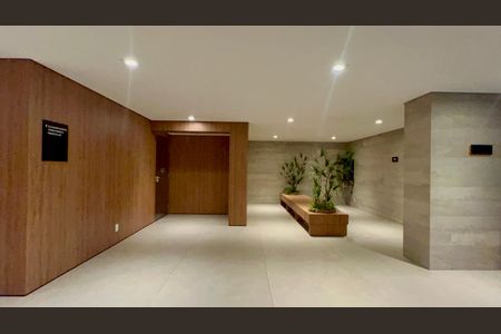 Apartamento à venda com 277m², 4 quartos e 4 vagasHall de entrada