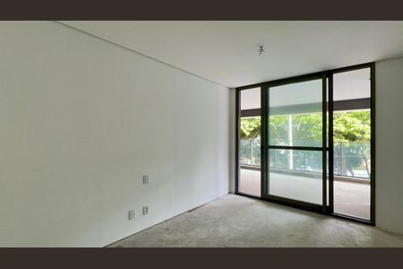 Apartamento à venda com 277m², 4 quartos e 4 vagasSuíte 1