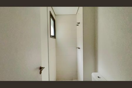 Apartamento à venda com 277m², 4 quartos e 4 vagasBanheiro de serviço