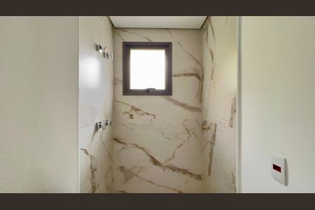 Apartamento à venda com 277m², 4 quartos e 4 vagasBanheiro da Suíte 3