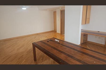 Apartamento à venda com 2 quartos, 102m² em Cerqueira César, São Paulo