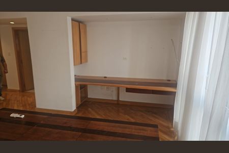 Apartamento à venda com 2 quartos, 102m² em Cerqueira César, São Paulo