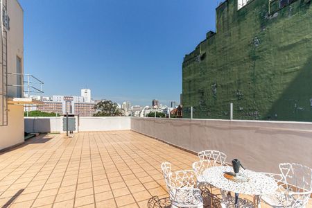 Apartamento à venda com 64m², 1 quarto e 1 vagaSolário