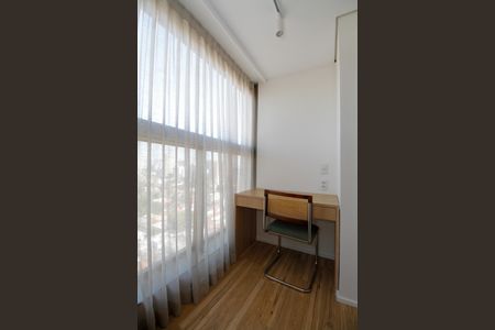 Apartamento para alugar com 85m², 2 quartos e 1 vagaVaranda do Quarto