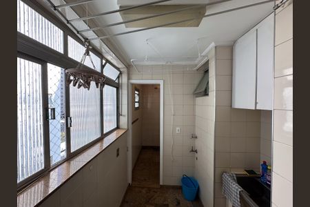 Apartamento à venda com 96m², 3 quartos e 1 vagaÁrea de Serviço