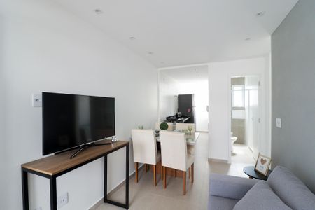 Sala de apartamento à venda com 2 quartos, 38m² em Chora Menino, São Paulo