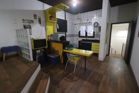 Casa à venda com 210m², 4 quartos e 1 vagaCozinha 01