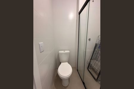 Apartamento para alugar com 65m², 2 quartos e 1 vagaBanheiro da Suíte