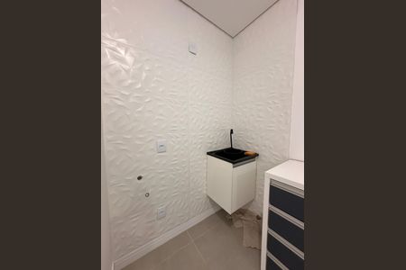 Apartamento para alugar com 65m², 2 quartos e 1 vagaÁrea de Serviço