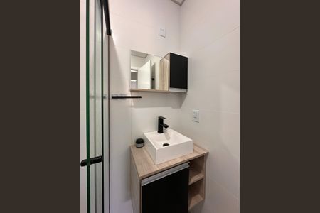 Apartamento para alugar com 65m², 2 quartos e 1 vagaBanheiro Social