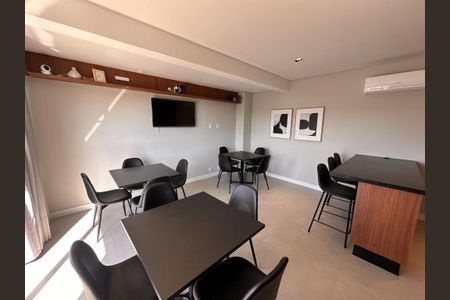 Apartamento para alugar com 65m², 2 quartos e 1 vagaÁrea comum - Salão de festas