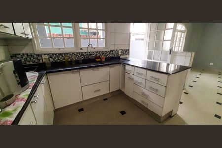 Casa para alugar com 85m², 2 quartos e 1 vaga Casa para alugar com 85m², 2 quartos e 1 vagaCozinha