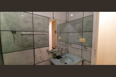 Casa para alugar com 85m², 2 quartos e 1 vaga Casa para alugar com 85m², 2 quartos e 1 vagaBanheiro