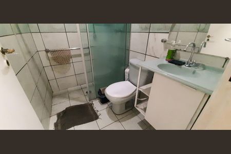 Casa para alugar com 85m², 2 quartos e 1 vaga Casa para alugar com 85m², 2 quartos e 1 vagaBanheiro