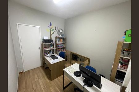 Casa à venda com 174m², 3 quartos e 2 vagasQuarto 1