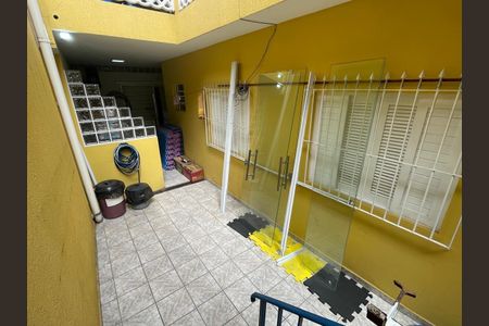 Casa à venda com 174m², 3 quartos e 2 vagasQuintal