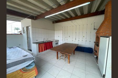 Casa à venda com 174m², 3 quartos e 2 vagasChurrasqueira