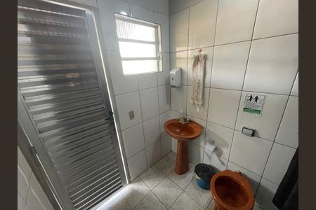 Casa à venda com 174m², 3 quartos e 2 vagasLavabo