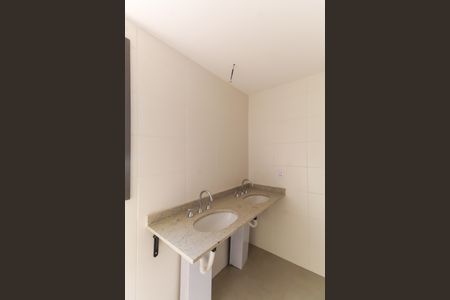 Apartamento à venda com 139m², 3 quartos e 2 vagasBanheiro da Suíte 3