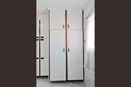 Apartamento à venda com 70m², 2 quartos e 1 vagaÁrea de Serviço   