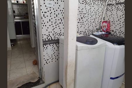 Casa à venda com 55m², 2 quartos e sem vaga