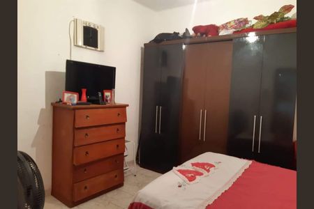 Casa à venda com 55m², 2 quartos e sem vaga