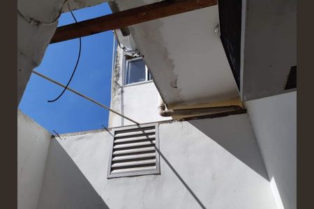 Casa à venda com 55m², 2 quartos e sem vaga