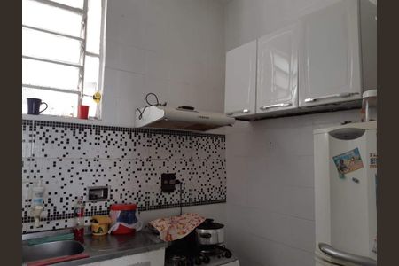 Casa à venda com 55m², 2 quartos e sem vaga