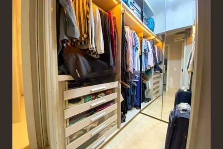 Apartamento à venda com 4 quartos, 240m² em Urca, Rio de Janeiro