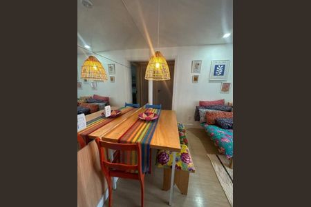 Apartamento à venda com 2 quartos, 56m² em Leblon, Rio de Janeiro