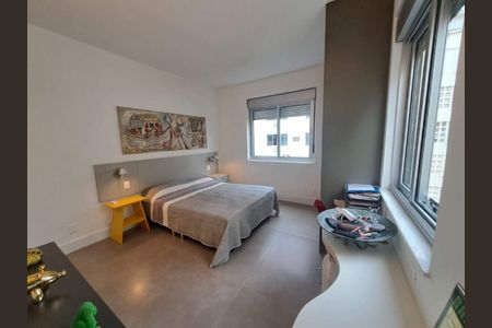 Apartamento à venda com 165m², 3 quartos e 1 vaga