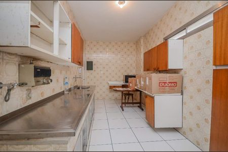 Apartamento à venda com 177m², 4 quartos e 1 vaga