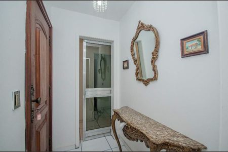 Apartamento à venda com 177m², 4 quartos e 1 vaga