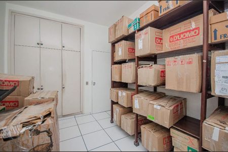 Apartamento à venda com 177m², 4 quartos e 1 vaga