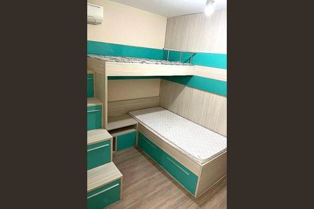 Casa à venda com 4 quartos, 340m² em Vargem Grande, Rio de Janeiro