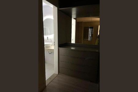 Casa à venda com 340m², 4 quartos e 2 vagas