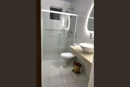 Casa à venda com 340m², 4 quartos e 2 vagas