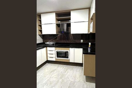 Casa à venda com 340m², 4 quartos e 2 vagas