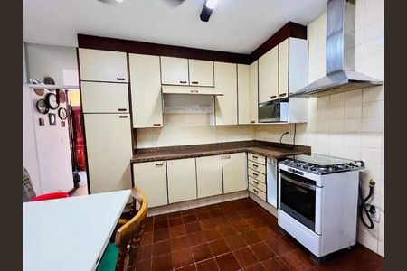 Casa à venda com 3 quartos, 190m² em Botafogo, Rio de Janeiro