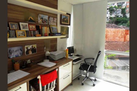 Apartamento à venda com 45m², 1 quarto e sem vaga