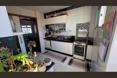 Apartamento para alugar com 90m², 3 quartos e 2 vagasCozinha