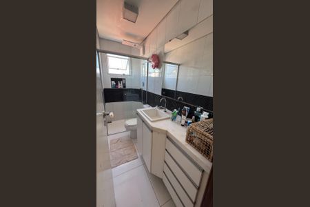 Apartamento para alugar com 90m², 3 quartos e 2 vagasBanheiro 1