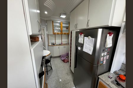 Apartamento à venda com 94m², 3 quartos e 2 vagasCozinha