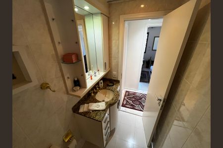 Apartamento à venda com 94m², 3 quartos e 2 vagasBanheiro