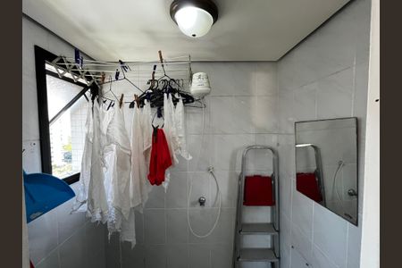 Apartamento à venda com 94m², 3 quartos e 2 vagasBanheiro de serviço