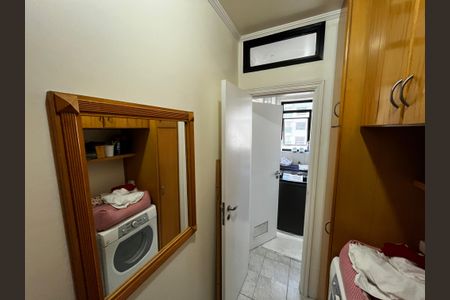 Apartamento à venda com 94m², 3 quartos e 2 vagasQuarto de Serviço